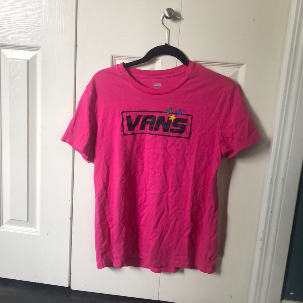 Vans hot pink T-shirt Medium